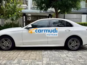 Mercedes-Benz C300 AMG 2022