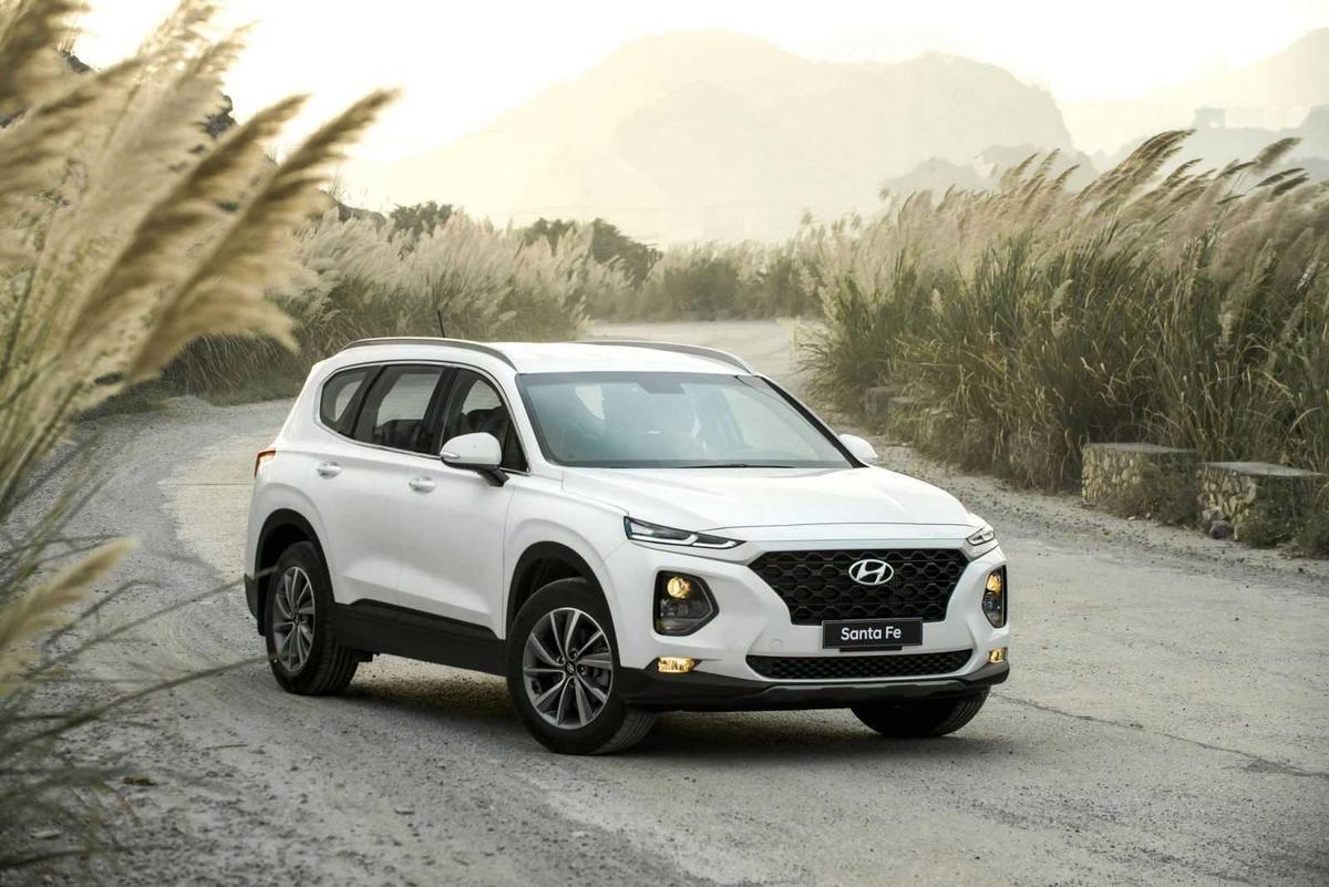 Hyundai Santa Fe với thiết kế lịch lãm