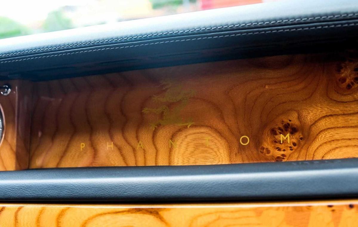 Nội thất Rolls-Royce Phantom Year of the Dragon