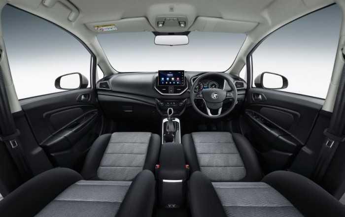 Khoang nội thất xe Proton persona 2022