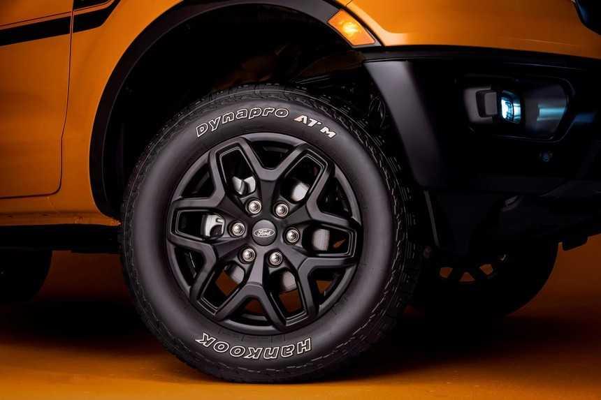 Bộ la-zăng sơn đen của Ford Ranger 2022