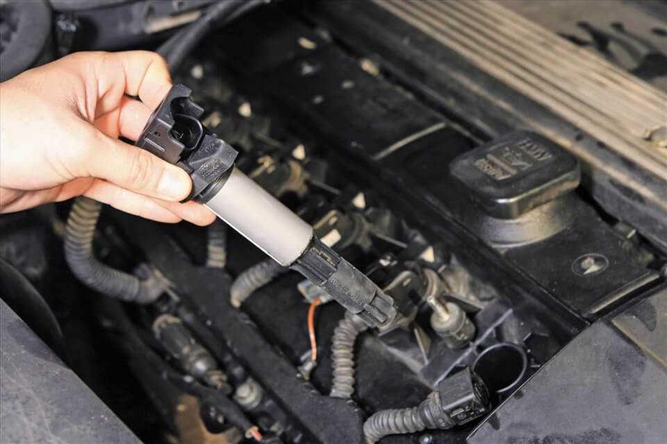 Dấu hiệu nhận biết cuộn dây đánh lửa bị lỗi.