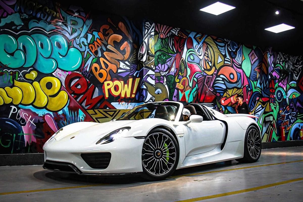 Porsche 918 Spyder chính thức cập bến tại Việt Nam vào tháng 3/2021.