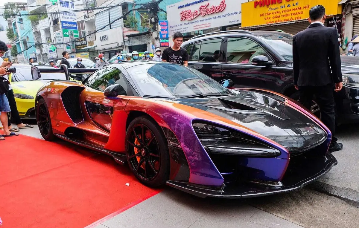 McLaren Senna cũng được đại gia Việt nhanh chóng đưa về nước vào năm 2020.