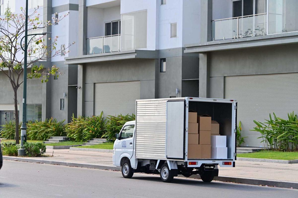 Suzuki Carry đáp ứng nhu cầu vận tải dịp cuối năm như chuyển và sửa nhà, giao hàng…