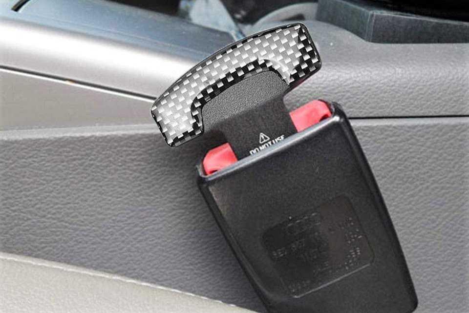 Chốt cắm dây an toàn