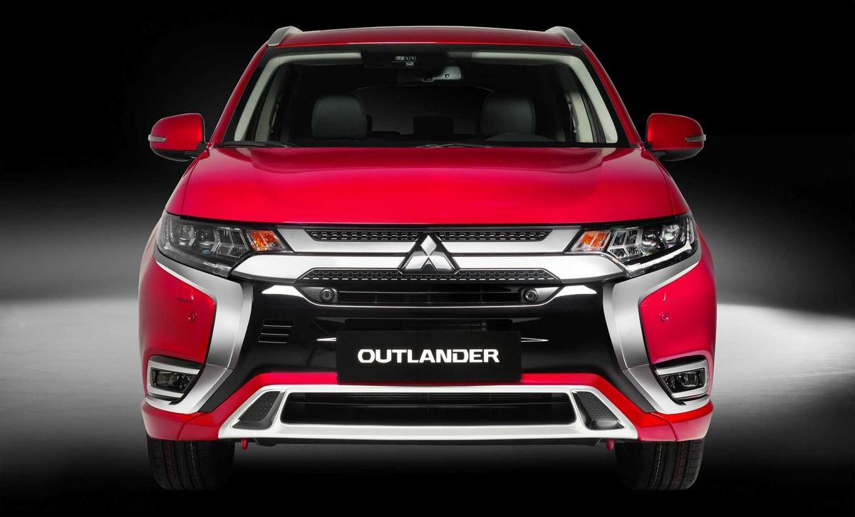 Mitsubishi Outlander 2022 ra mắt, nâng cấp công nghệ an toàn-2