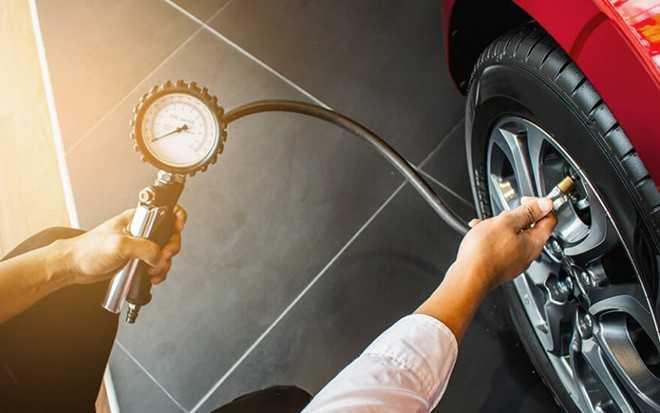 Kiểm tra áp suất lốp thường xuyên