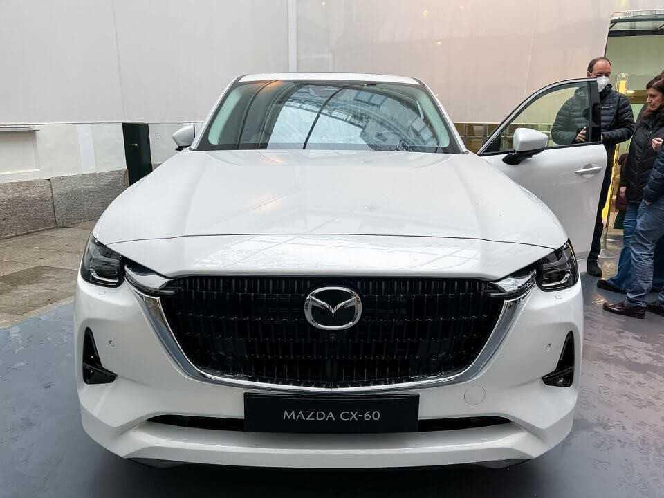 Mazda CX-60, đối thủ mới của Mercedes-Benz GLC-1