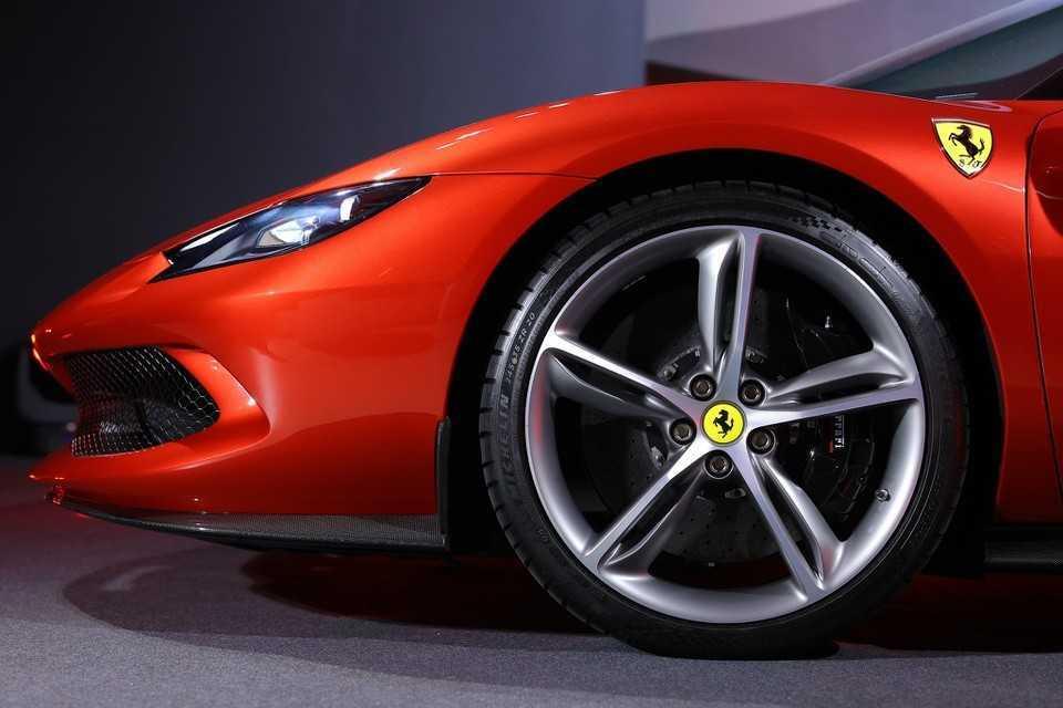 Siêu xe Ferrari 296 GTB ra mắt tại Thái Lan, chuẩn bị về Việt Nam-3