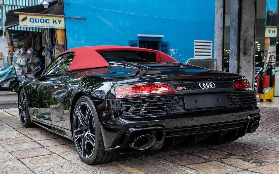 Audi R8 V10 Spyder 2022 vừa cập bến Việt Nam-6