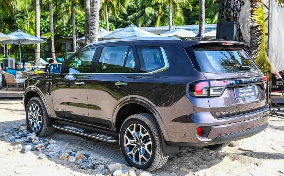 Khám phá Ford Everest 2022 bản cao nhất, giá bán hơn 1,45 tỷ đồng-3