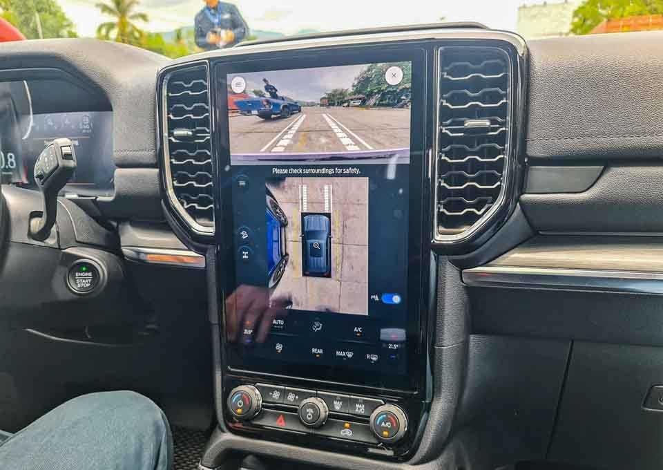 Khám phá Ford Everest 2022 bản cao nhất, giá bán hơn 1,45 tỷ đồng-9