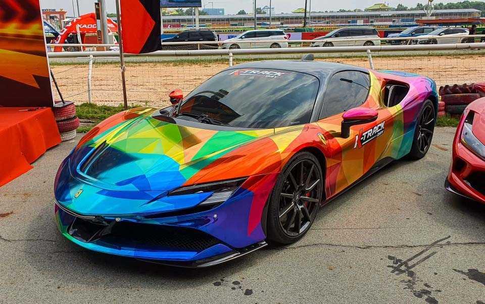 Dàn siêu xe triệu USD xuất hiện tại đường đua Bình Dương-6
