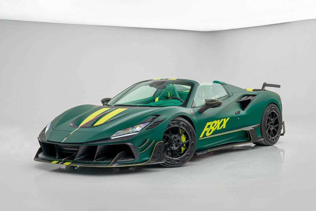 Ferrari F8 Spider xuất hiện với màu xanh lá độc đáo -1