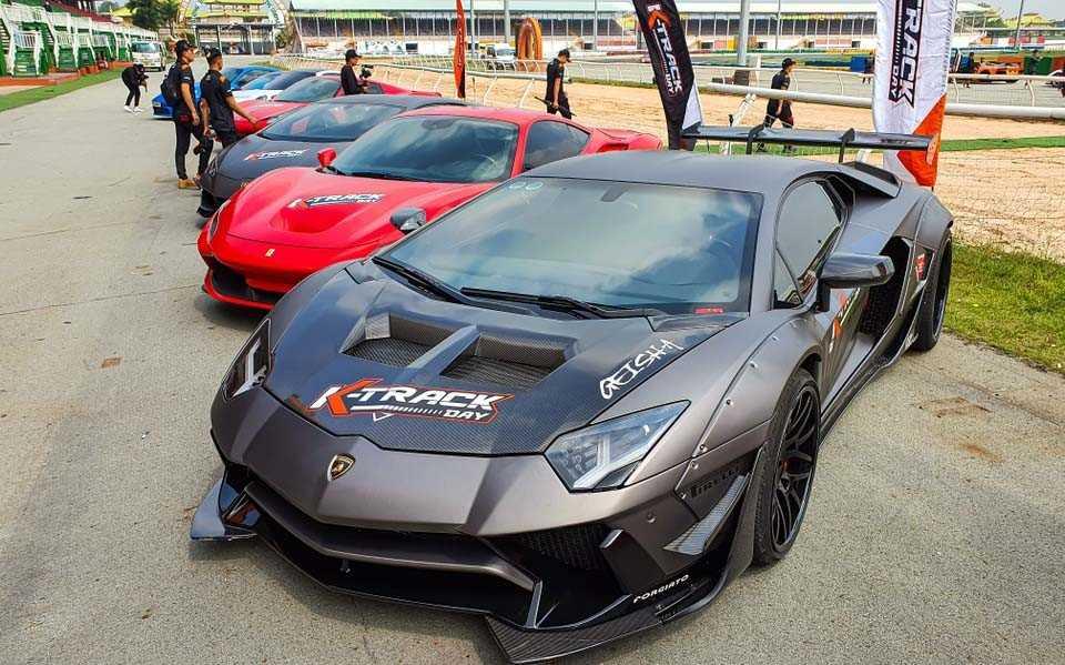 Dàn siêu xe triệu USD xuất hiện tại đường đua Bình Dương-7