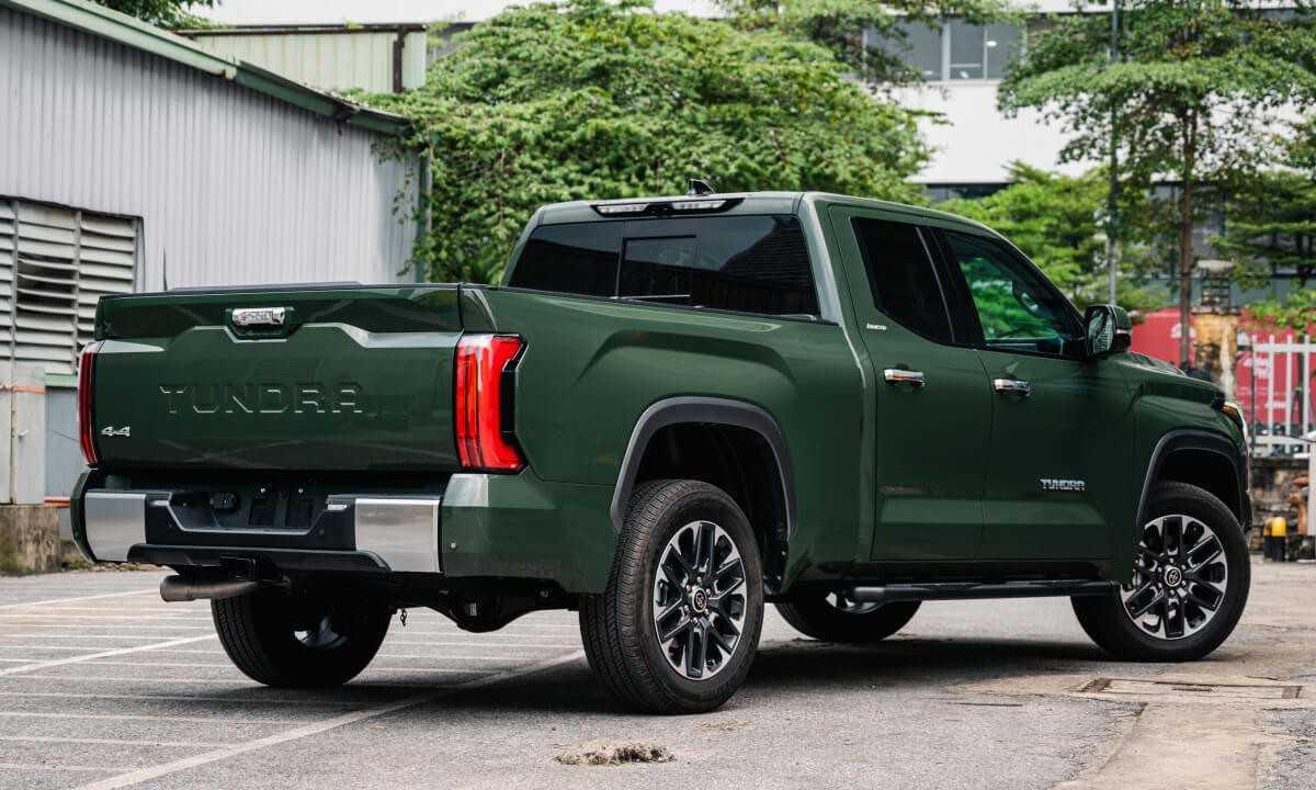 Toyota Tundra 2022-4