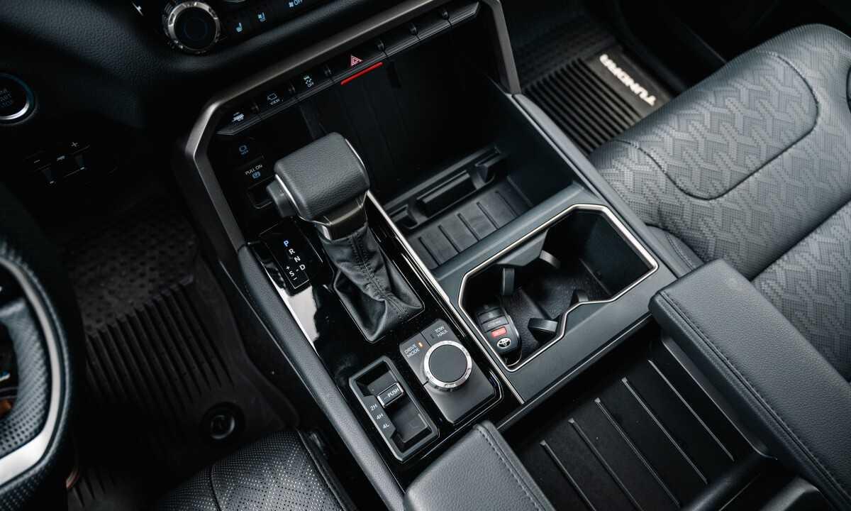 Toyota Tundra 2022-6