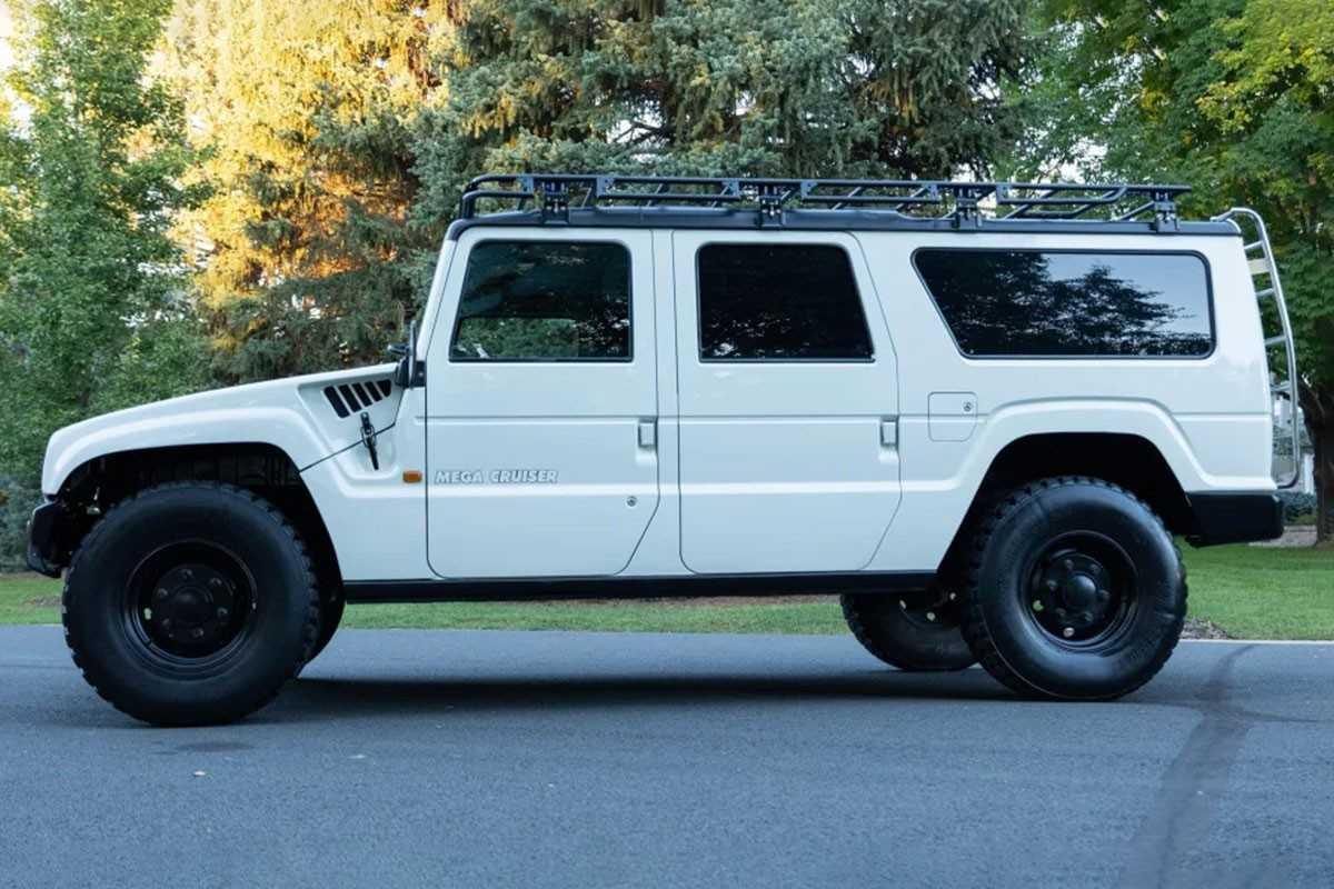 Toyota Mega Cruiser- chiếc xe có sức chứa nhiên liệu ấn tượng-2