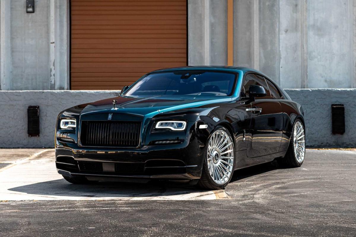 Rolls Royce Wraith: Giá bán và Thông số 2023