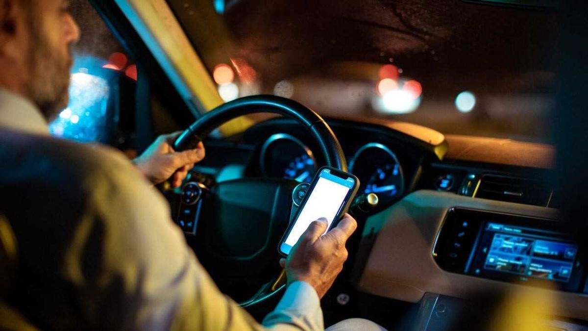 8 thói quen xấu đang dần phá hủy xe của mỗi ngày